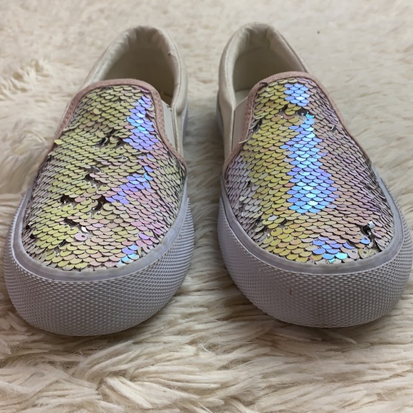 Cat & Jack Flippable Sequin Slide Ons - Picture 3 of 10